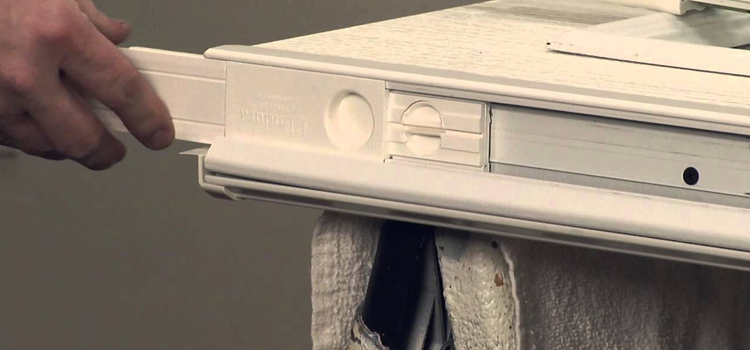 aluminum storefront door repair Kingsburg