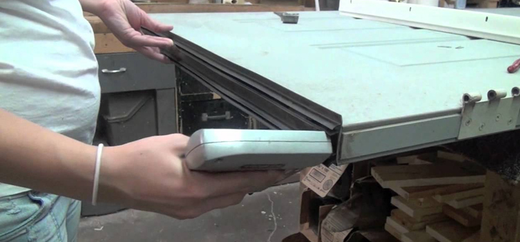 damaged steel door repair Kingsburg